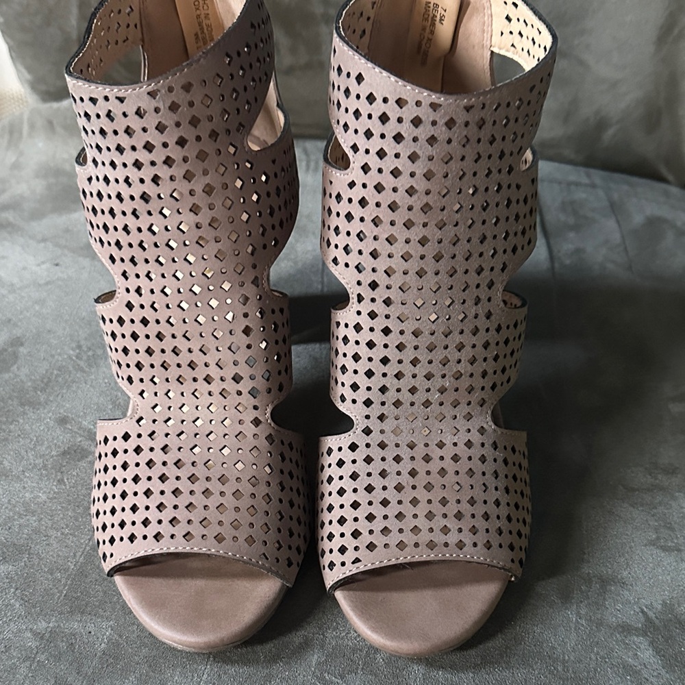XOXO Taupe Cutout Heels